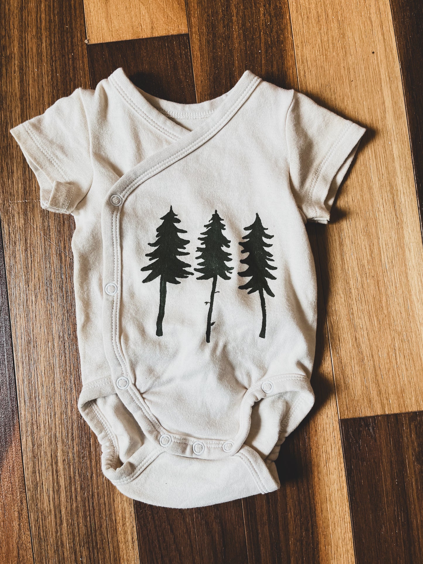 100% Organic Cotton Baby Onesies (Short Sleeve)