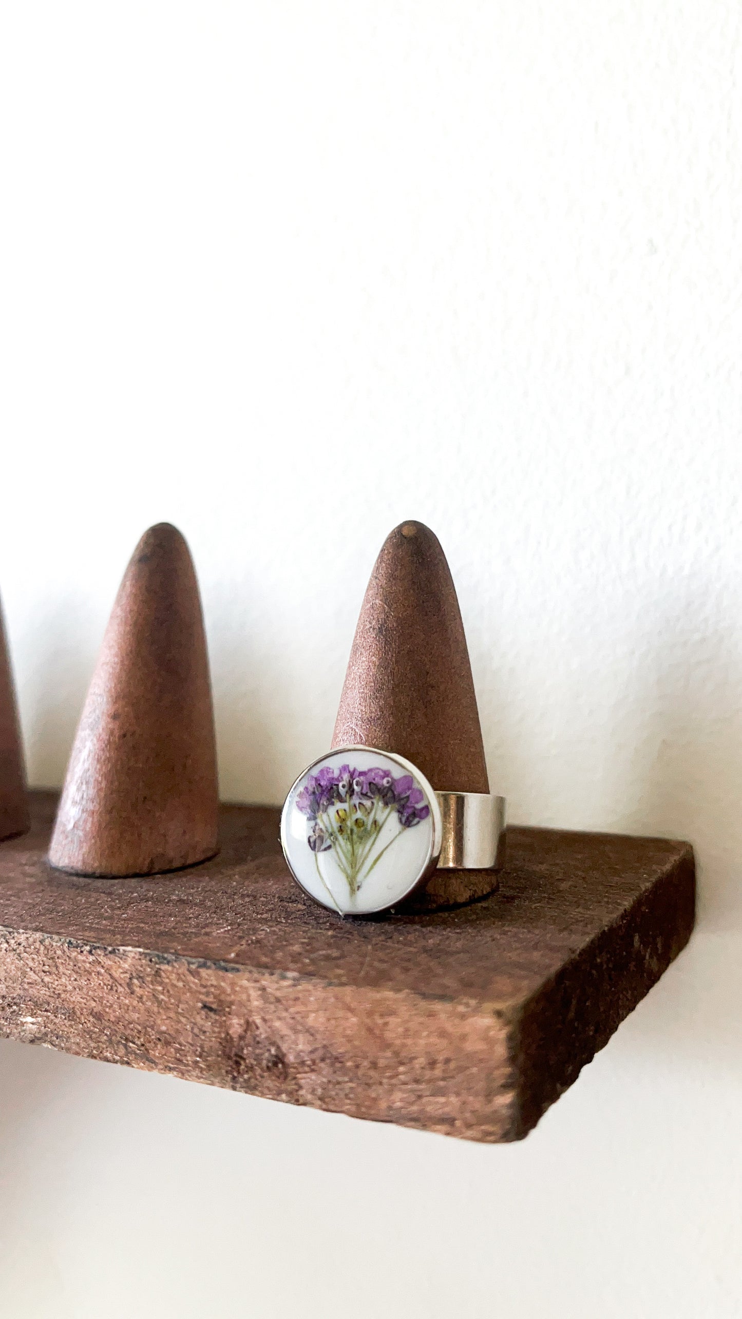 Alyssum Resin Rings