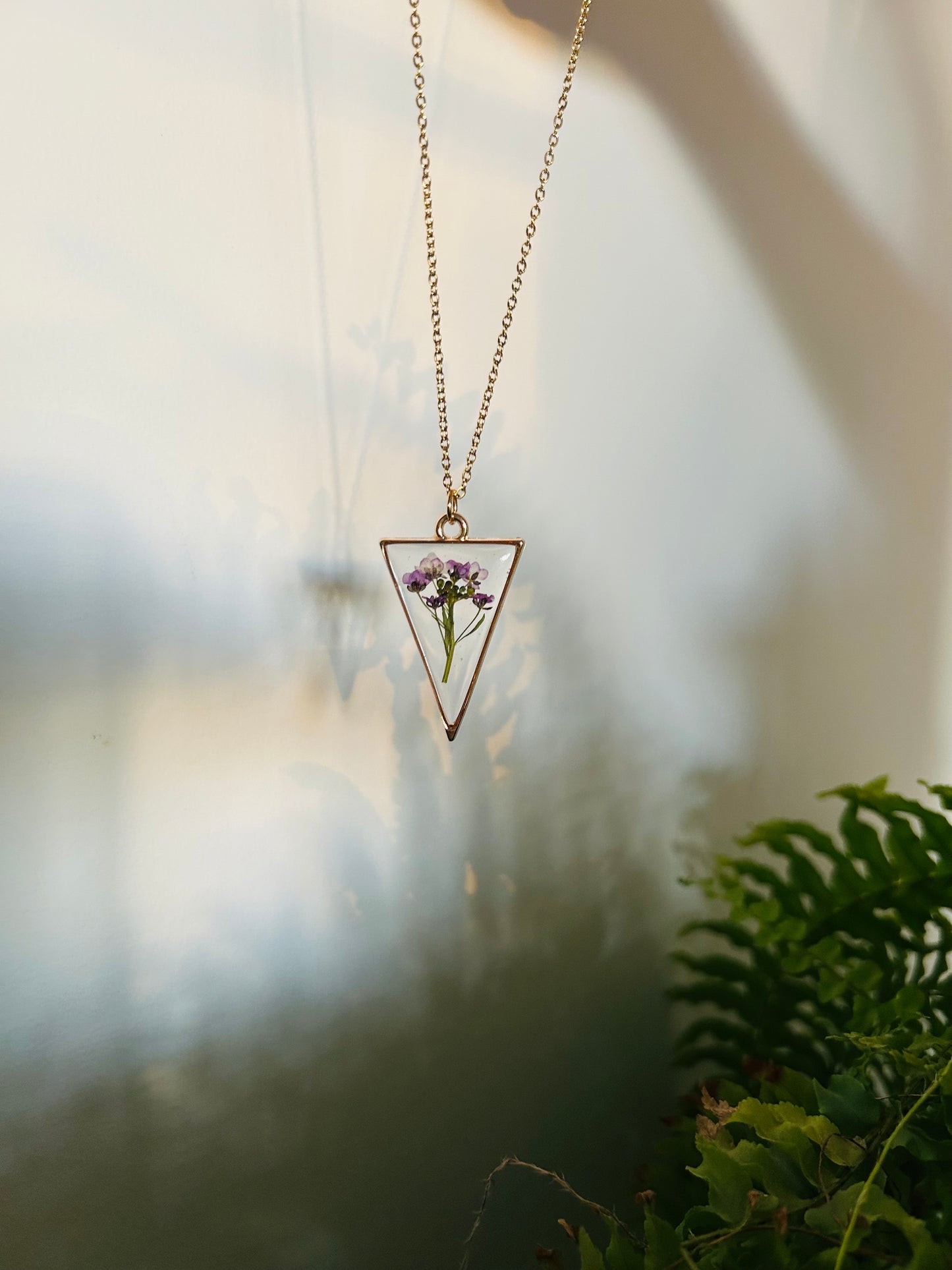 Alyssum Resin Necklace