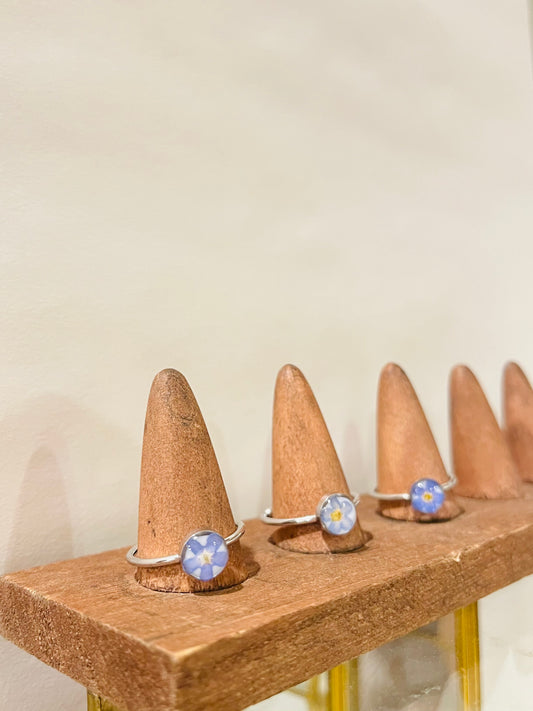 Forget-Me-Not Resin Ring (SILVER)