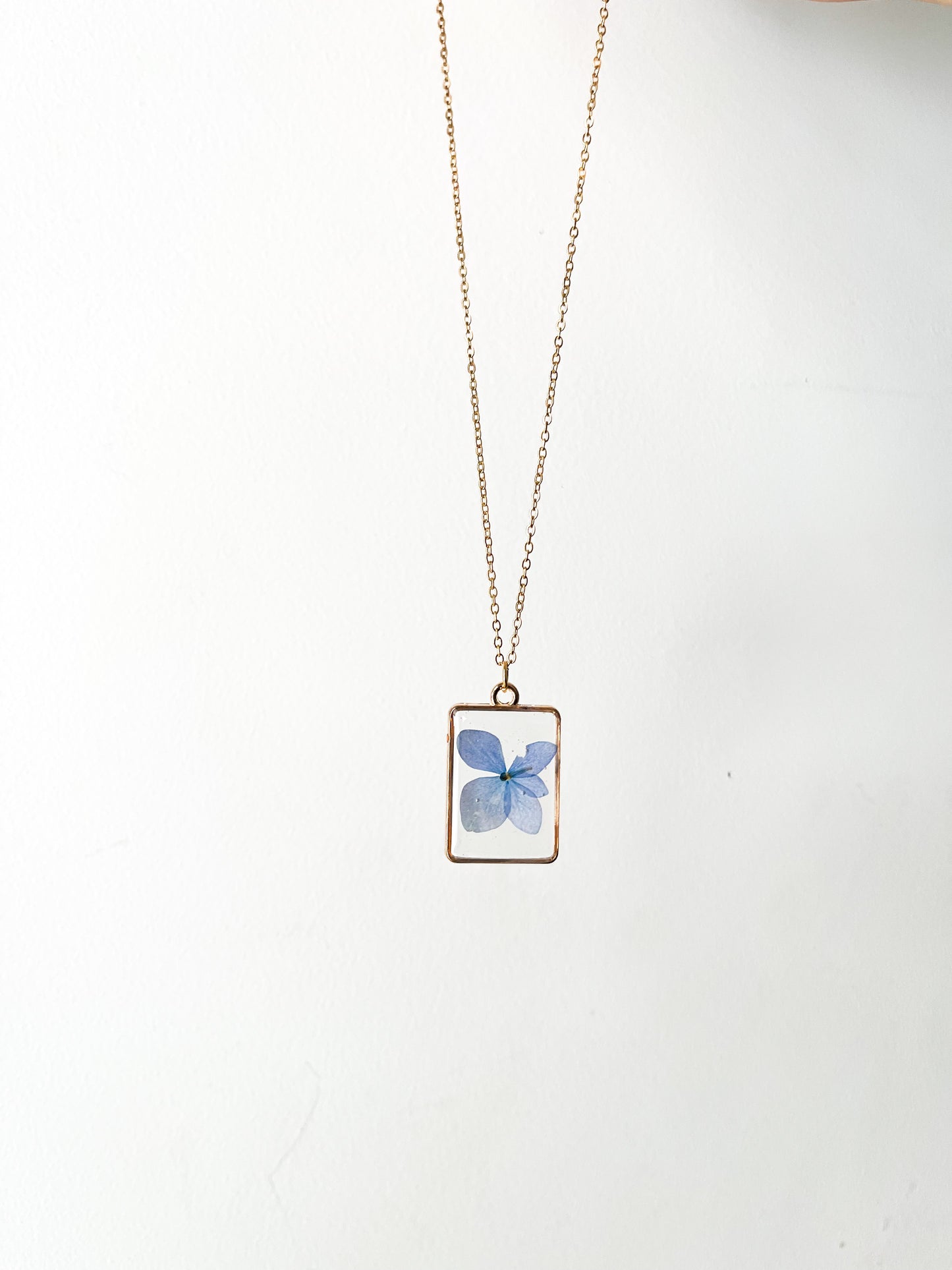 Hydrangea Resin Necklace