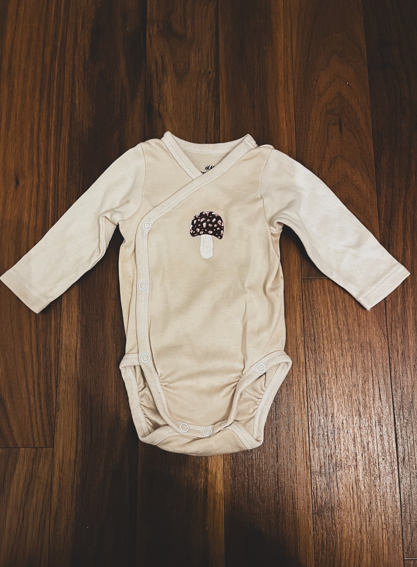 100% Organic Cotton Baby Onesies