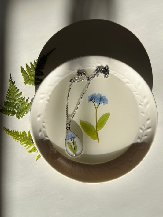 Forget-Me-Not Resin Trinket Tray