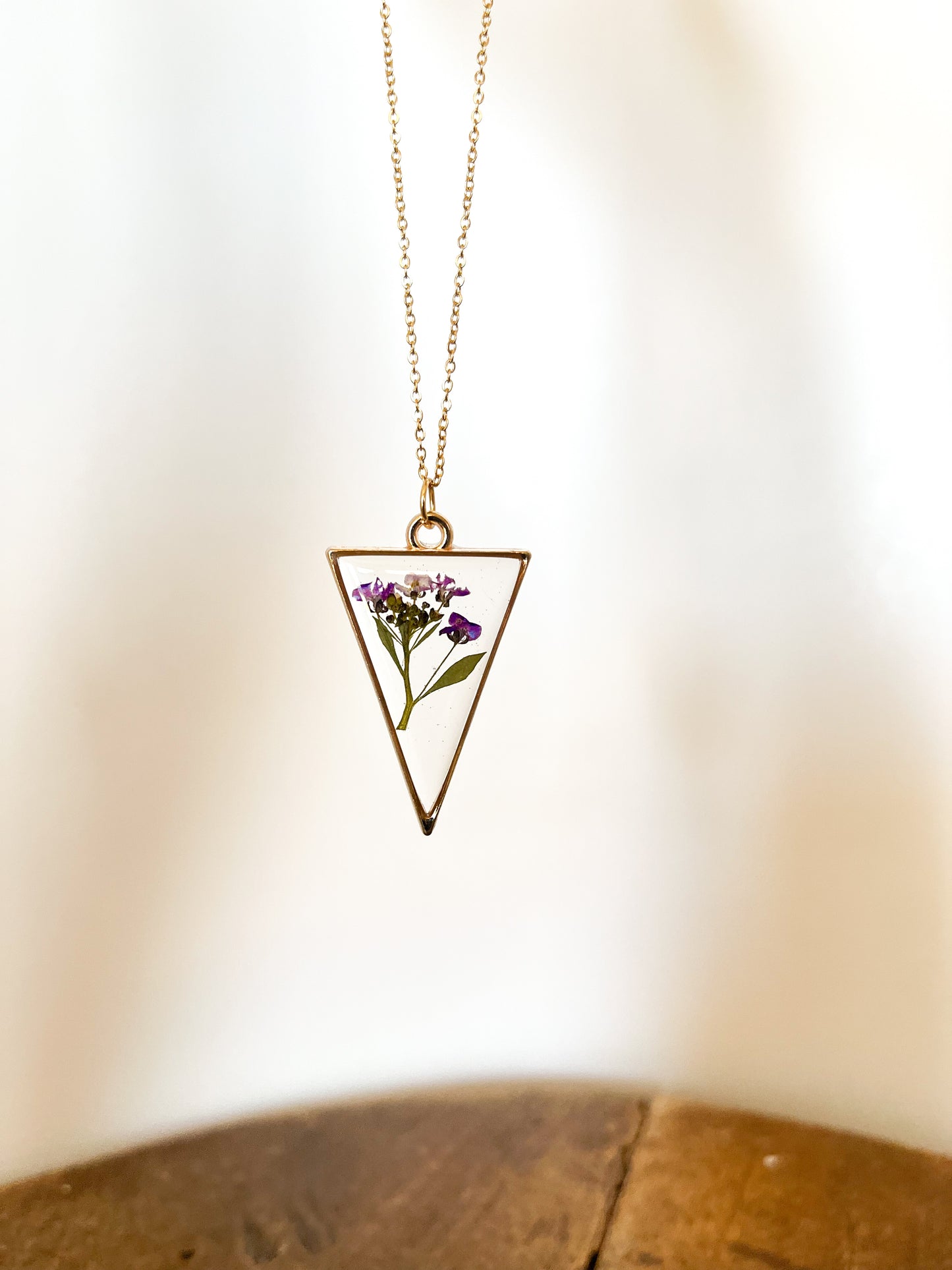 Alyssum Resin Necklace