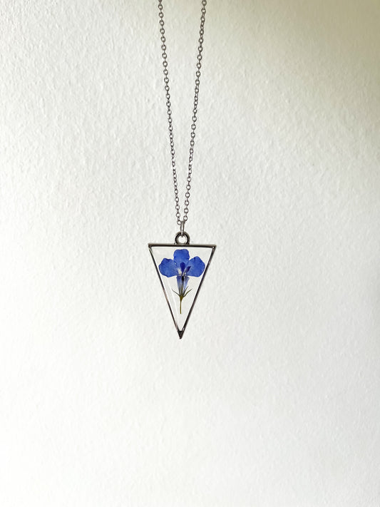 Lobelia Resin Necklace