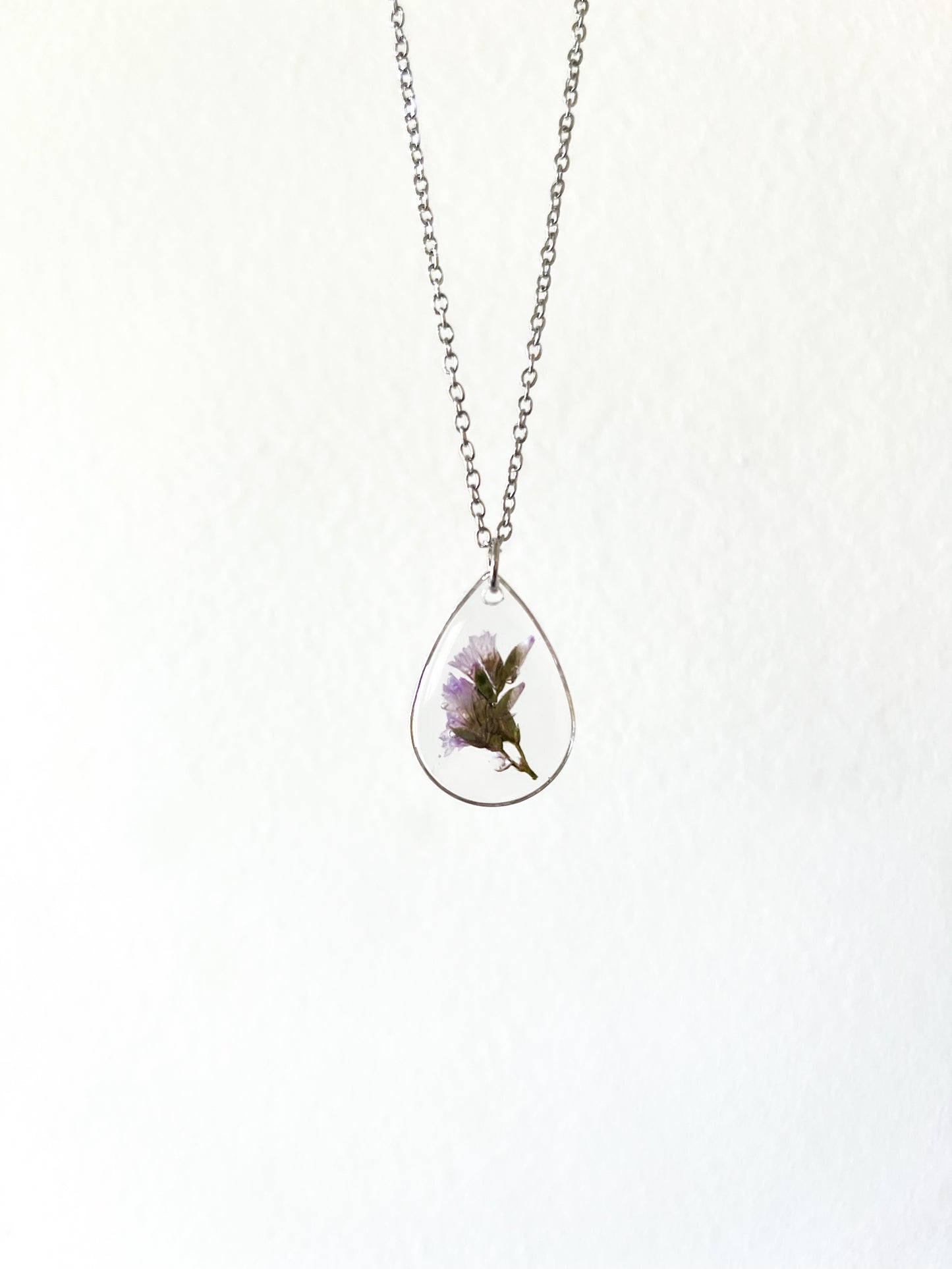 Small Marsh Rosemary Resin Necklace