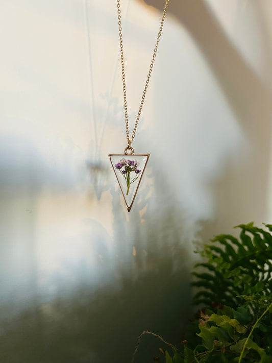 Alyssum Resin Necklace