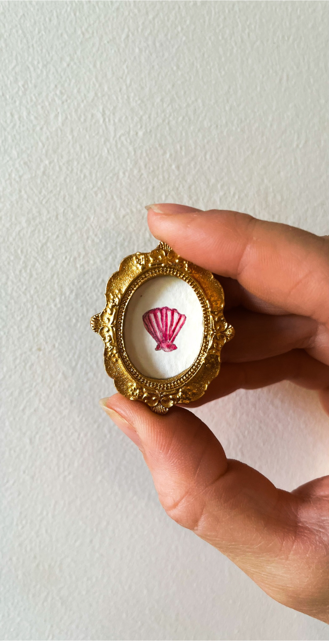 Pink Shell Magnet